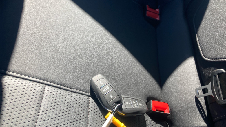 Vauxhall Mokka 100kW Ultimate 50kWh 5dr Auto Electric Hatchback